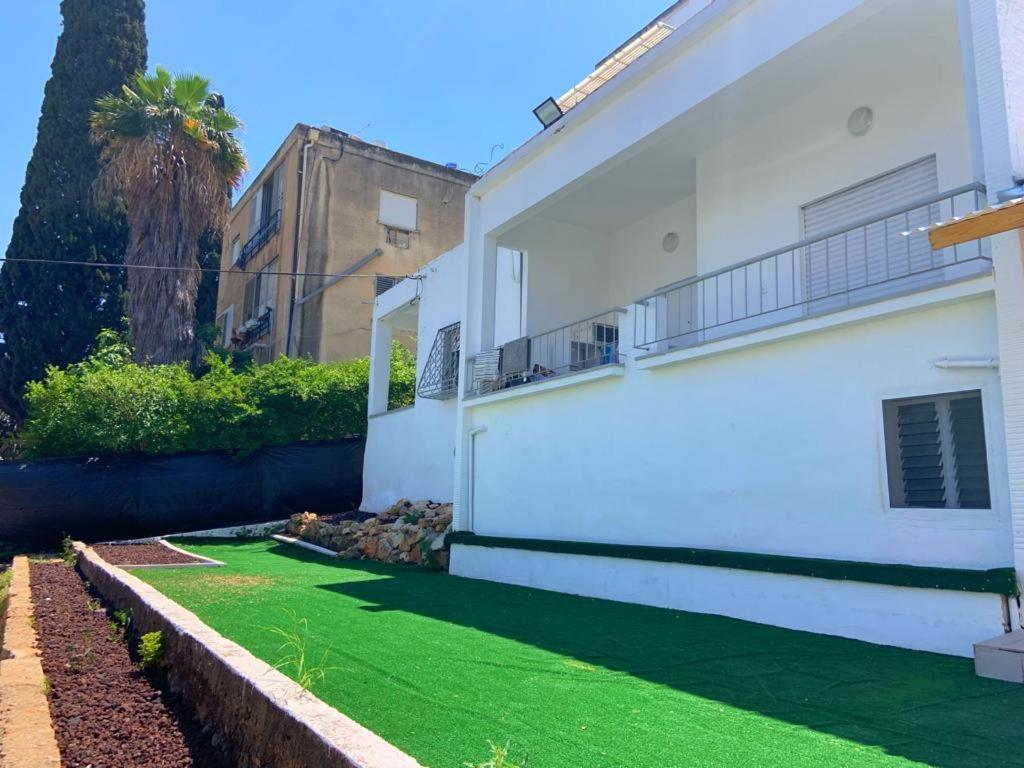 יחידות אירוח נוף המפרץ Apartment Haifa Ngoại thất bức ảnh